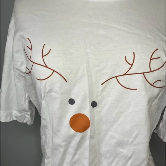 Women’s Adorable White Christmas Reindeer Shirt - Picture 4 of 5